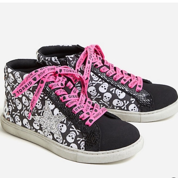 Betsey Johnson Shoes - 🖤💀Betsey Johnson shoes💗